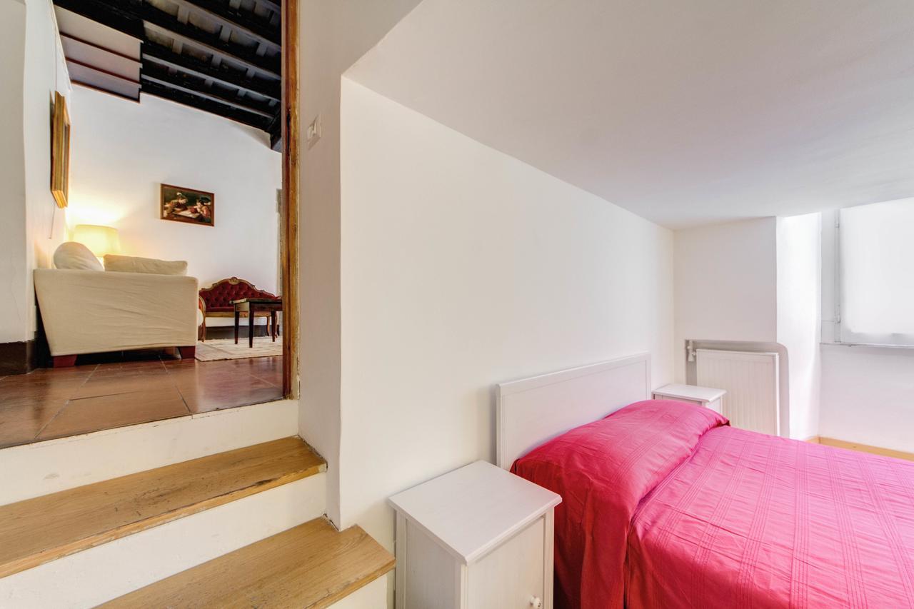 2 ห้องนอน 1 ห้องน้ำส่วนตัว ขนาด 120 ตร.ม. – นาโวนา Apartment โรม ภายนอก รูปภาพ