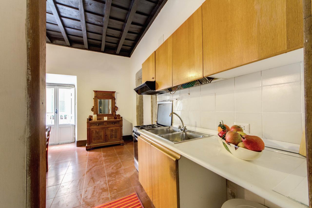 2 ห้องนอน 1 ห้องน้ำส่วนตัว ขนาด 120 ตร.ม. – นาโวนา Apartment โรม ภายนอก รูปภาพ